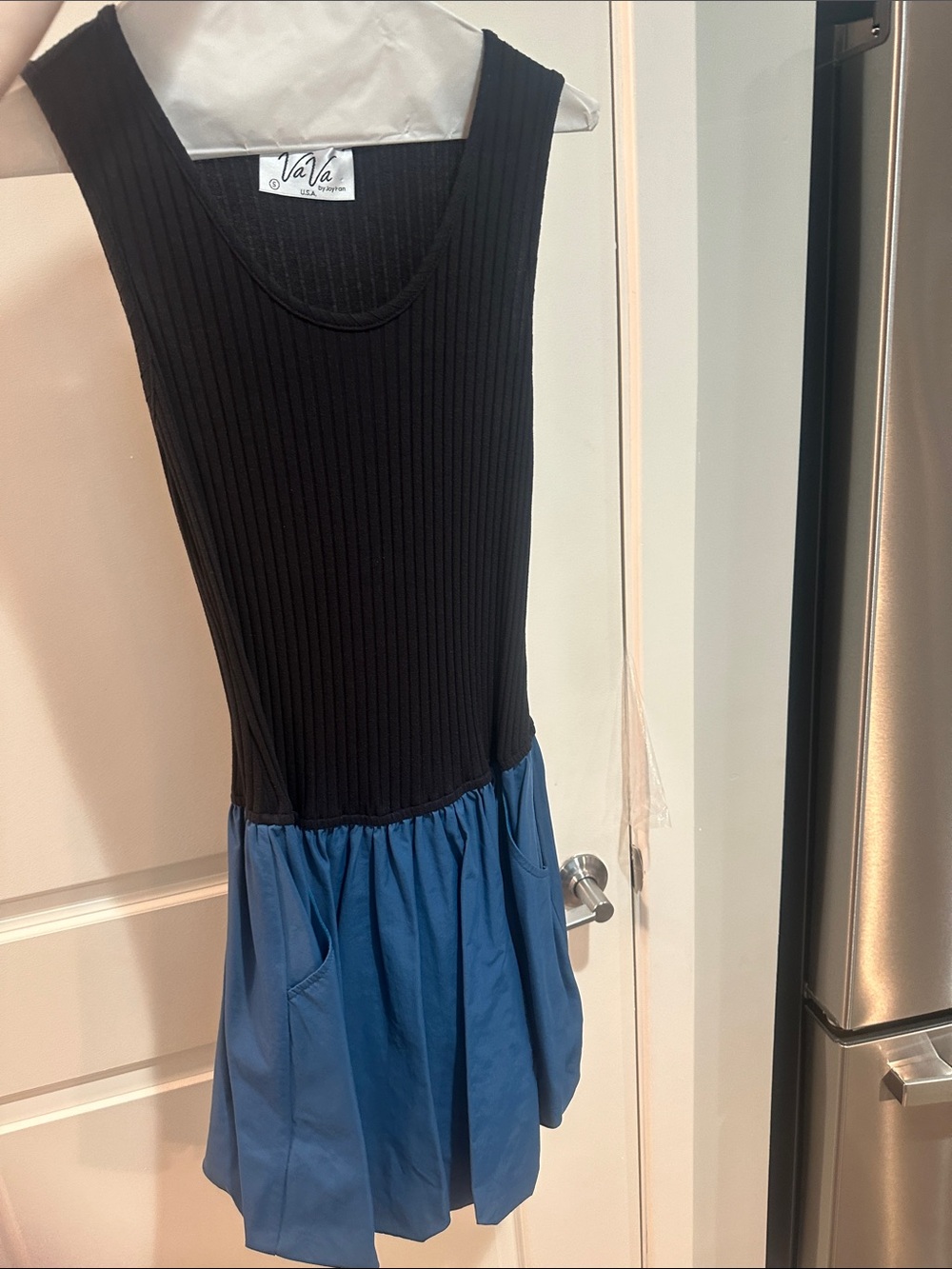 Va Va Voom Black and Blue Sleeveless Ribbed Dress